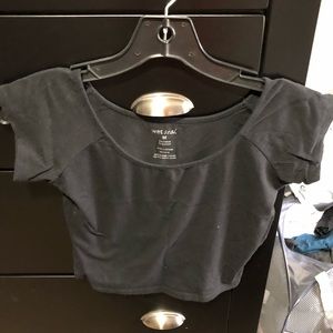 black crop top